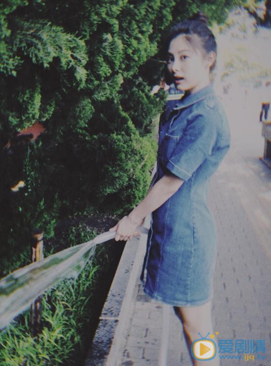 王艺甜牛仔写真 王艺甜高清写真_王艺甜高清剧照