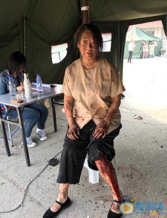 萨日娜片场照 萨日娜高清写真_萨日娜高清剧照