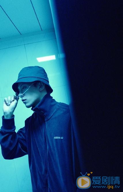 邓尚帅气写真 邓尚高清写真_邓尚高清剧照