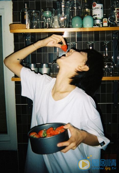 蒲萄草莓写真 蒲萄高清写真_蒲萄高清剧照