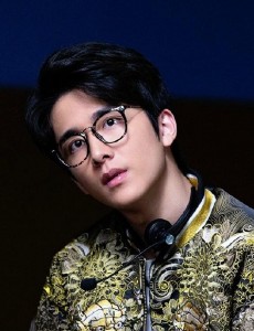 吴泽文