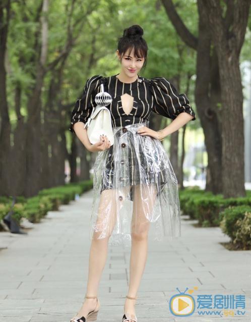 左岸潇气质写真 左岸潇高清写真_左岸潇高清剧照