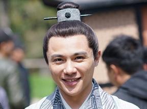 知否知否应是绿肥红瘦贺弘文剧照