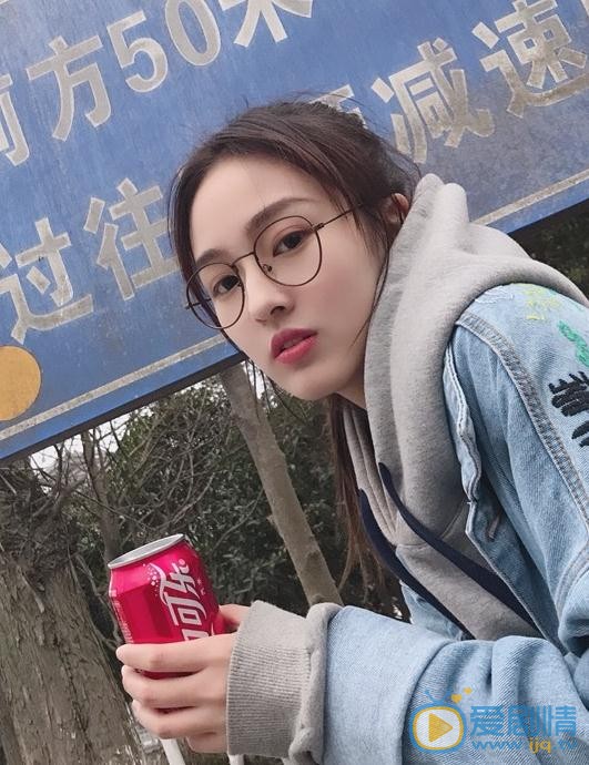 黄恩茹生活照 黄恩茹高清写真_黄恩茹高清剧照