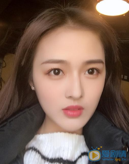 黄恩茹生活照 黄恩茹高清写真_黄恩茹高清剧照