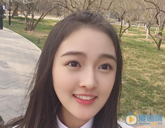 黄恩茹生活照 黄恩茹高清写真_黄恩茹高清剧照