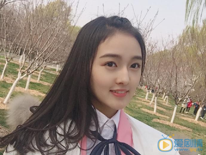 黄恩茹生活照 黄恩茹高清写真_黄恩茹高清剧照