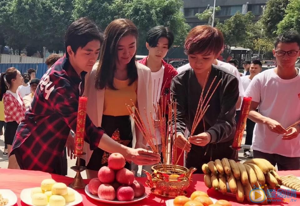 李欣泽活动照 李欣泽高清写真_李欣泽高清剧照