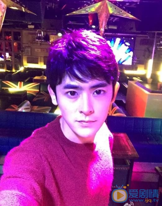 李欣泽生活照 李欣泽高清写真_李欣泽高清剧照