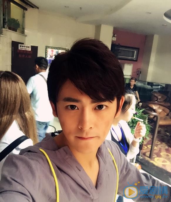 李欣泽生活照 李欣泽高清写真_李欣泽高清剧照