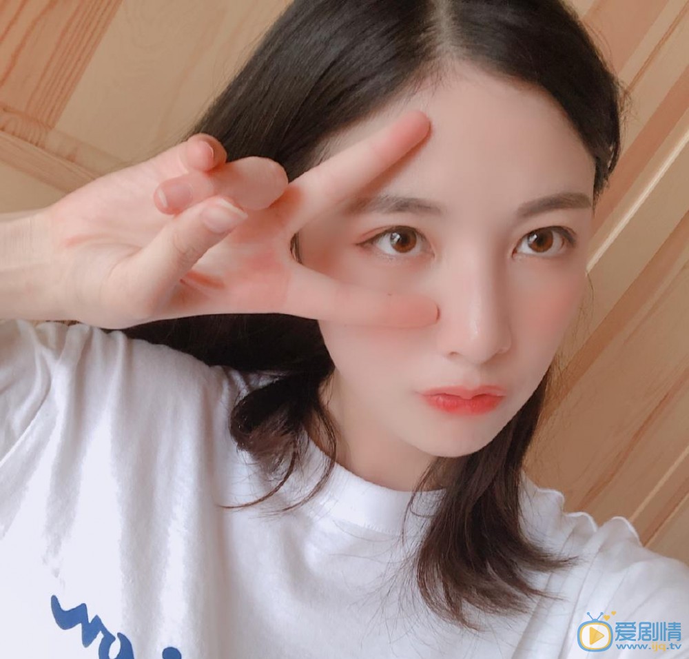 赵粤自拍照 赵粤高清写真_赵粤高清剧照