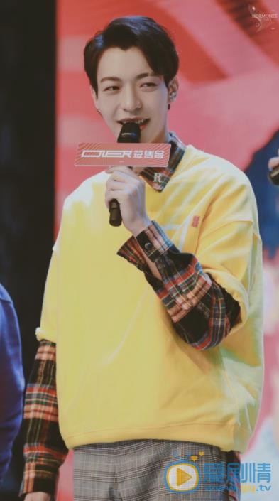 卜凡活动照 卜凡高清写真_卜凡高清剧照