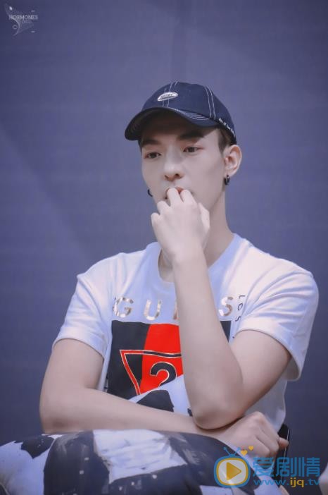 卜凡活动照 卜凡高清写真_卜凡高清剧照