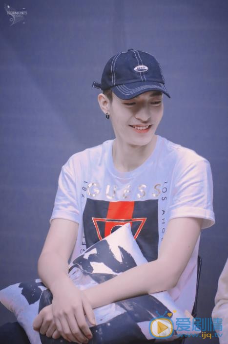 卜凡活动照 卜凡高清写真_卜凡高清剧照