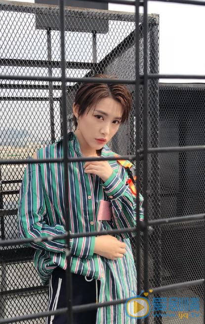 戴萌短发写真 戴萌高清写真_戴萌高清剧照