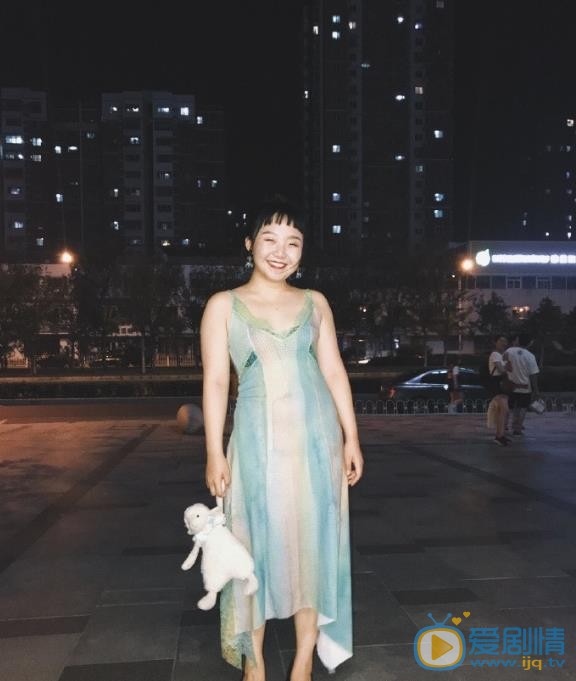 辣目洋子气质写真 辣目洋子高清写真_辣目洋子高清剧照