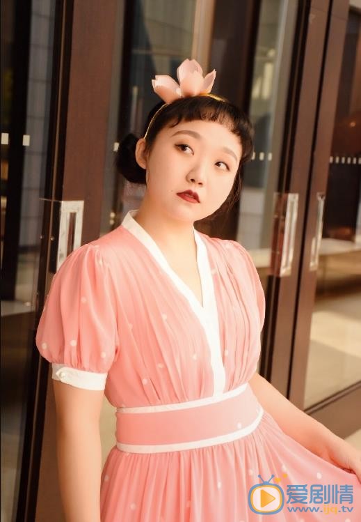 辣目洋子气质写真 辣目洋子高清写真_辣目洋子高清剧照