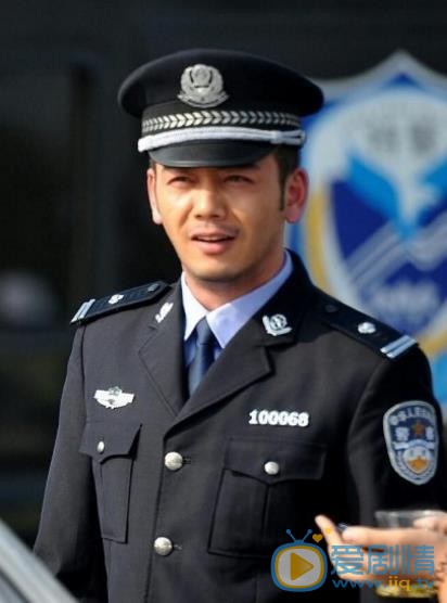 杨烁《江城警事》剧照 杨烁高清写真_杨烁高清剧照