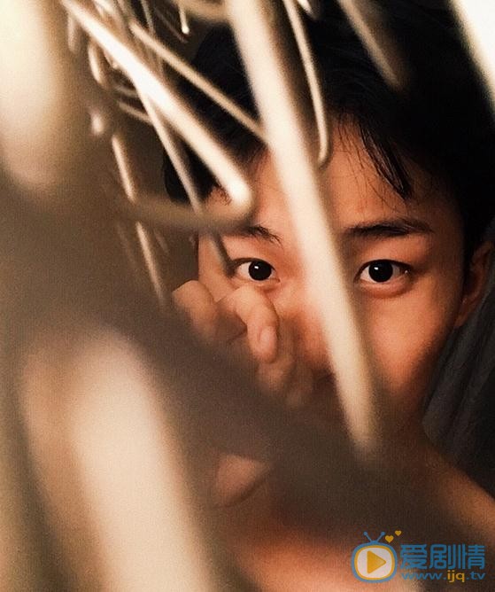 田韦辰生活照 田韦辰高清写真_田韦辰高清剧照