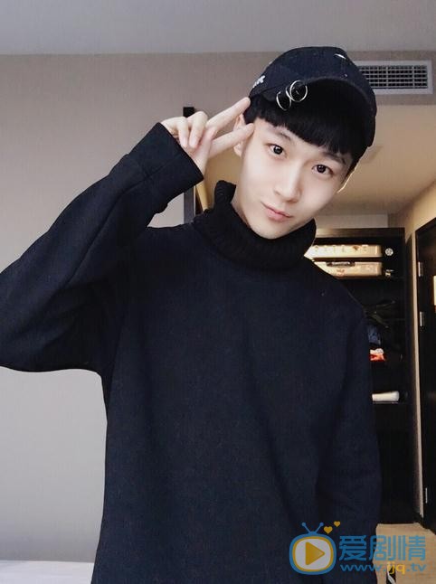 田韦辰生活照 田韦辰高清写真_田韦辰高清剧照