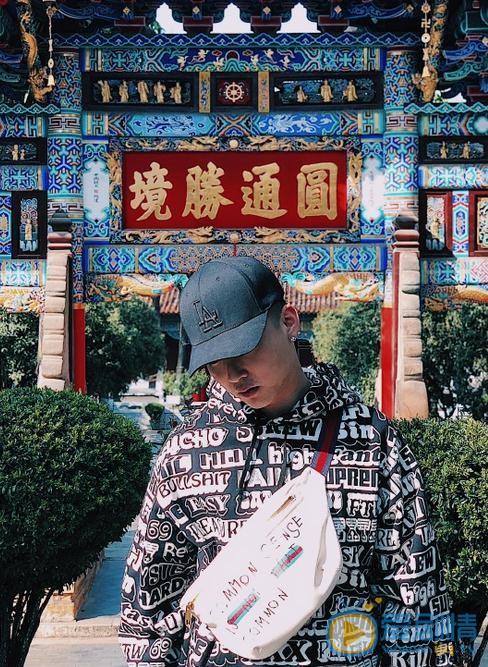 王奕生活照 王奕高清写真_王奕高清剧照