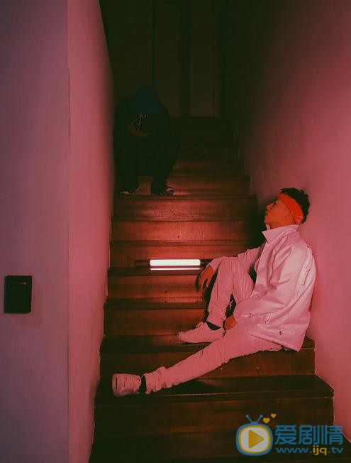 王奕帅气写真 王奕高清写真_王奕高清剧照