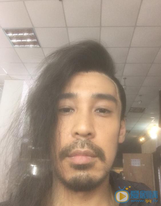 木幡龙运动健身照 木幡龙高清写真_木幡龙高清剧照