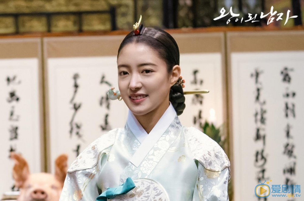 李世英《成为王的男人双面君王》剧照 李世英高清写真_李世英高清剧照