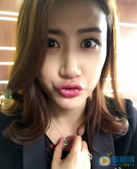 刘迪妮嘟嘴卖萌照 刘迪妮高清写真_刘迪妮高清剧照