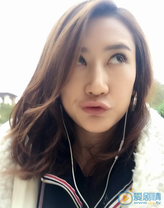 刘迪妮嘟嘴卖萌照 刘迪妮高清写真_刘迪妮高清剧照