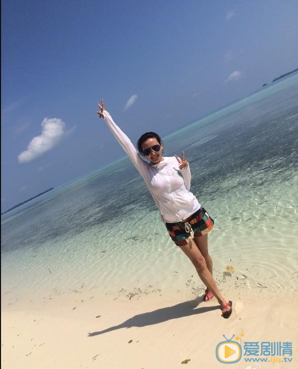 刘迪妮户外旅行照 刘迪妮高清写真_刘迪妮高清剧照