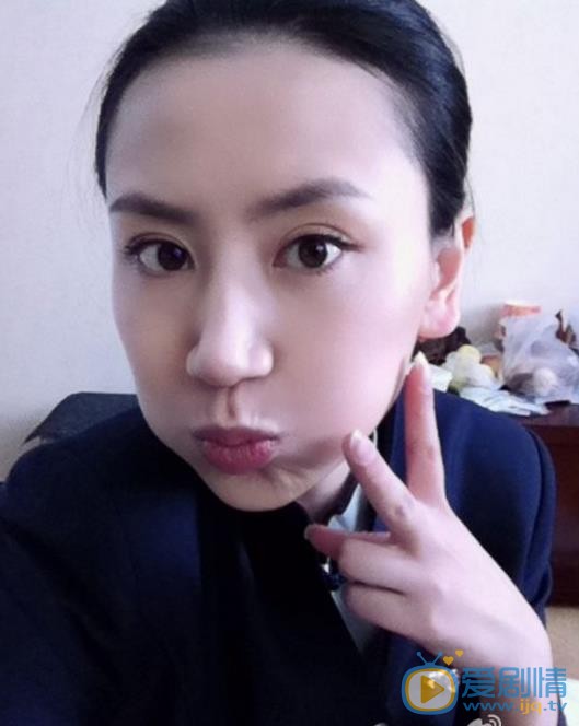 刘迪妮嘟嘴卖萌照 刘迪妮高清写真_刘迪妮高清剧照