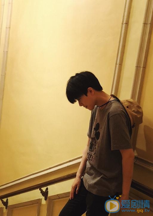 邢恩生活照 邢恩高清写真_邢恩高清剧照
