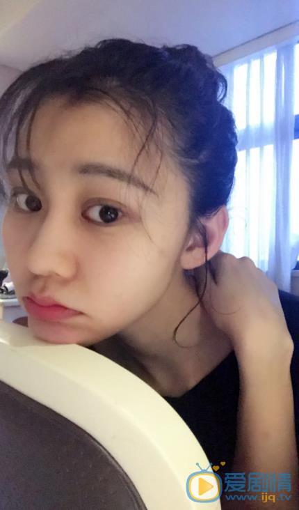 阿丽亚生活照 阿丽亚高清写真_阿丽亚高清剧照