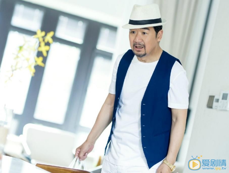 我的亲爹和后爸李易生剧照 
