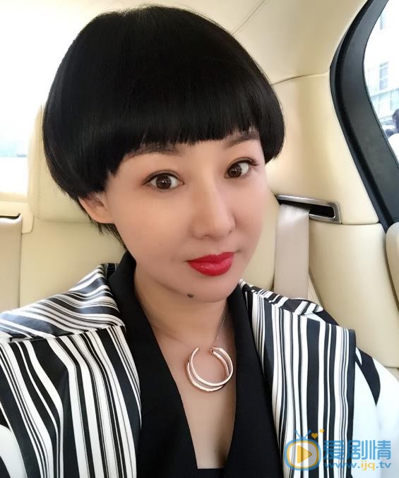 买红妹生活照 买红妹高清写真_买红妹高清剧照