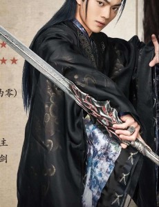 招摇洛明轩喜欢路招摇吗？招摇最后怎么爱上厉尘澜?