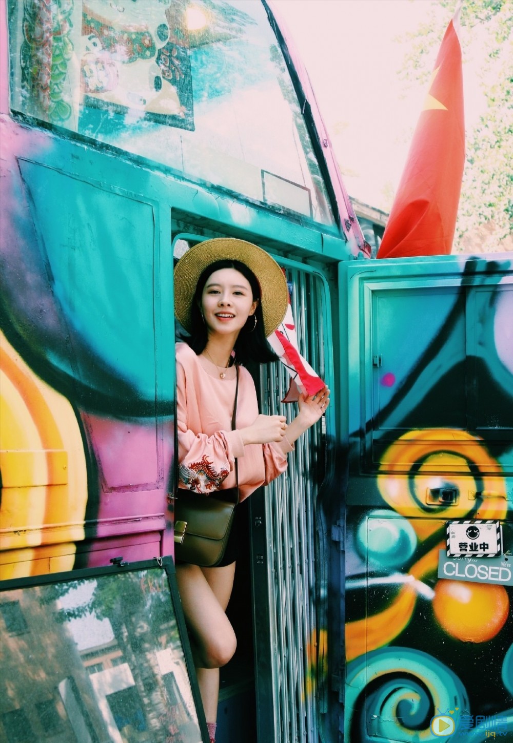魏晓涵甜美粉色写真照 魏晓涵高清写真_魏晓涵高清剧照