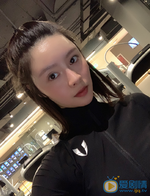 魏晓涵自拍照 魏晓涵高清写真_魏晓涵高清剧照