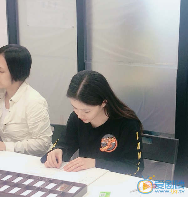 孙子钧甜美生活照 孙子钧高清写真_孙子钧高清剧照