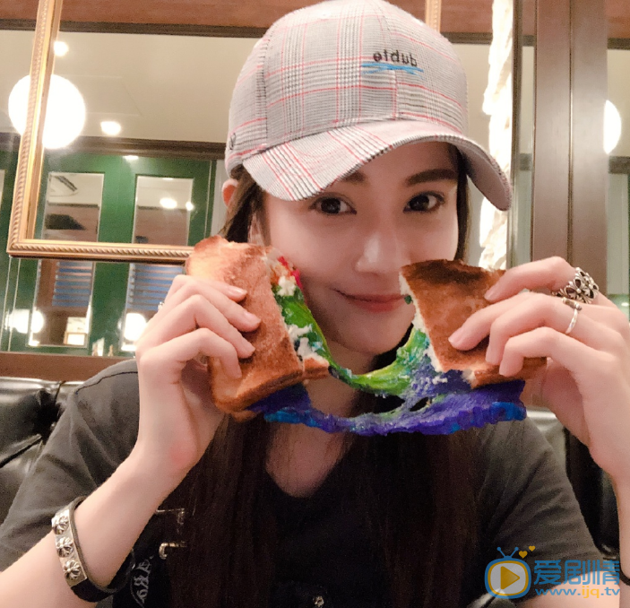 孙子钧甜美生活照 孙子钧高清写真_孙子钧高清剧照