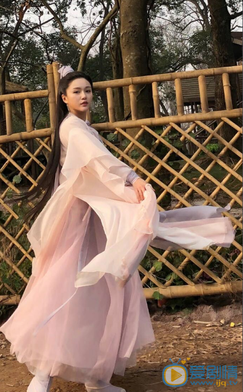 孙子钧《倚天屠龙记》剧照 孙子钧高清写真_孙子钧高清剧照