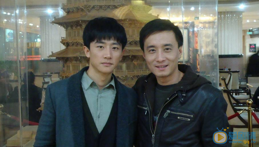 高子沣与人合照 高子沣高清写真_高子沣高清剧照
