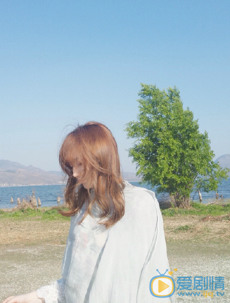 泓萱唯美户外写真图片 泓萱高清写真_泓萱高清剧照