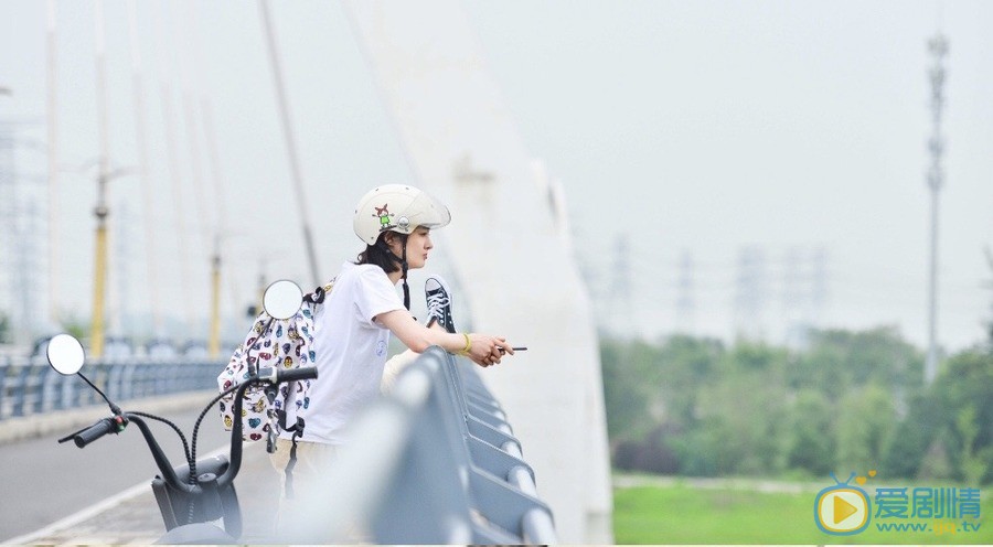 青春斗向真有几个男朋友？向真结局最后和谁在一起了？