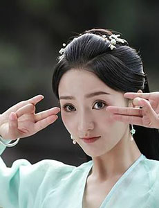 新白娘子传奇小青的结局怎么样？最后和谁在一起？