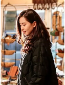 如果可以这样爱女主角白考儿的人设是什么？