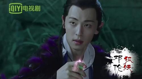 封神演义狐妖子虚喜欢的是谁？