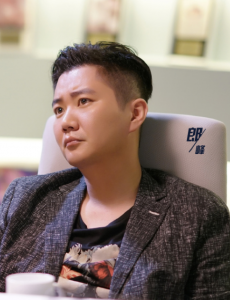 刘毅男