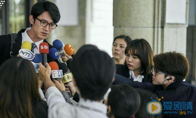 我们与恶的距离王赦的扮演者是谁？王赦的结局是什么？